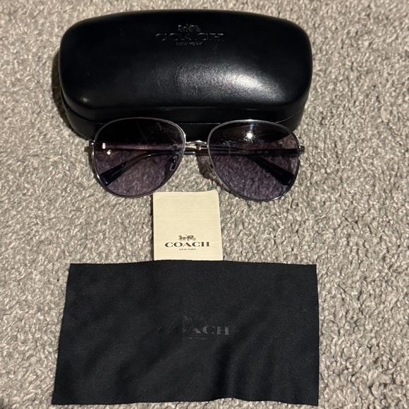 Coach Aviator Sunglasses - Picture 1 of 9